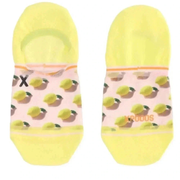 Xpooos | Lemon 🍋 Socks - Picture 2 of 4